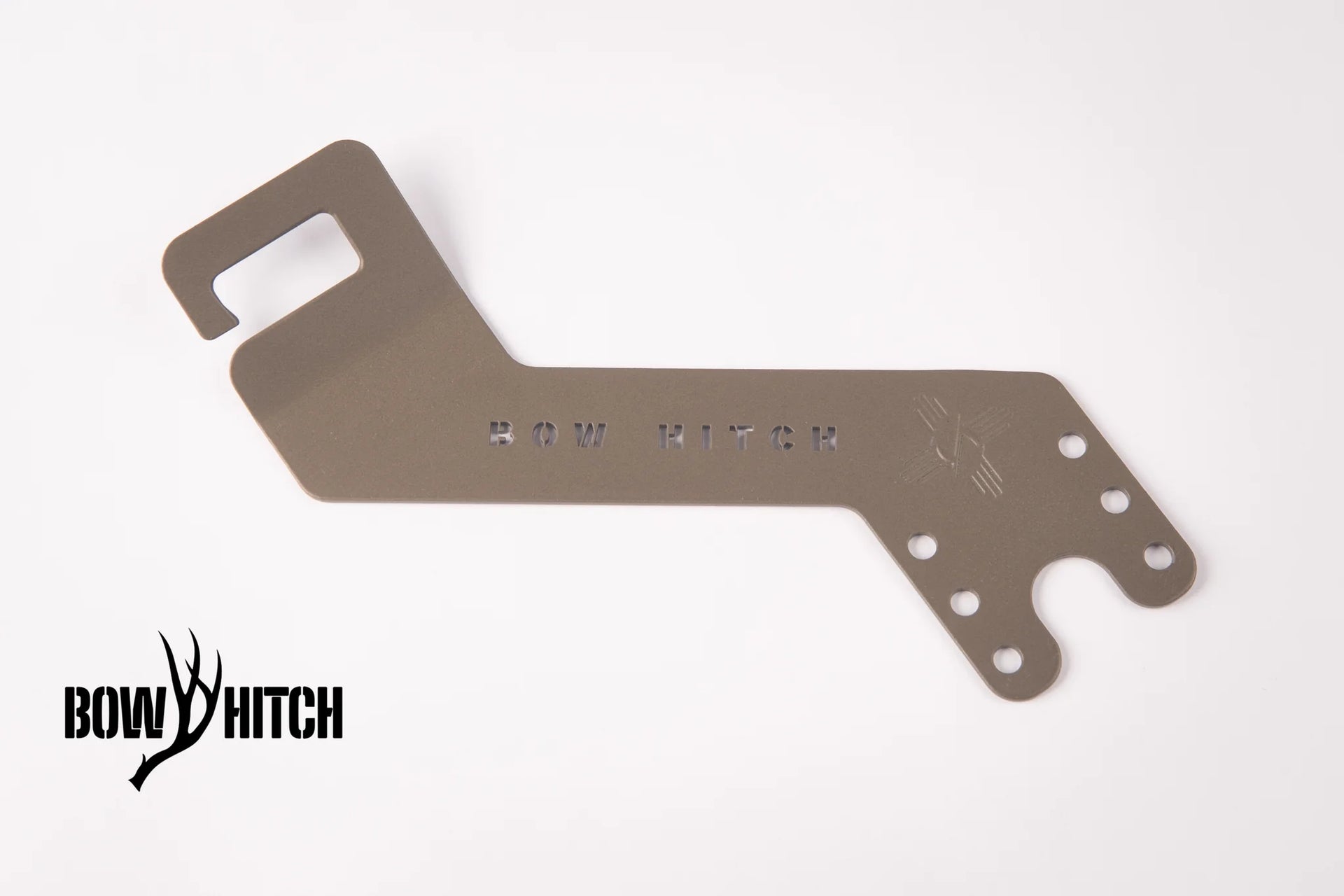 The Bow Hitch Tan